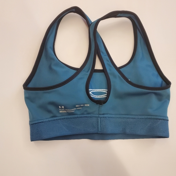 Under Armour | Crossback Graphic Sports Bra - Picture 3 of 6